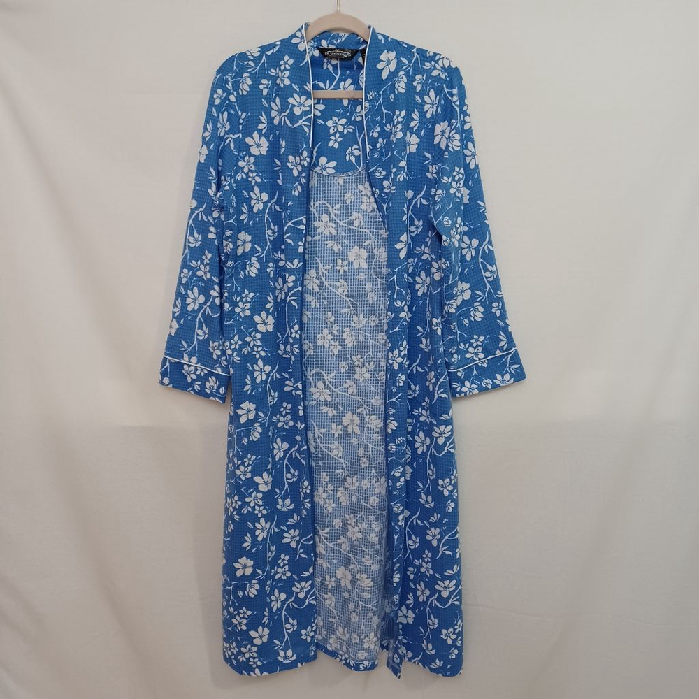 Women's Jasmine Rose Zipper Robe in Vista Blue & White Floral Housecoat Pajamas